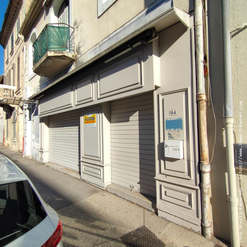 Local commercial CAVAILLON